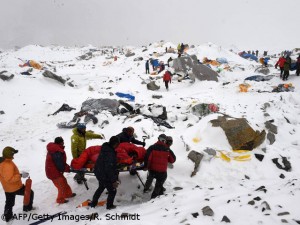 Rettungsaktion im Everest-Basislager