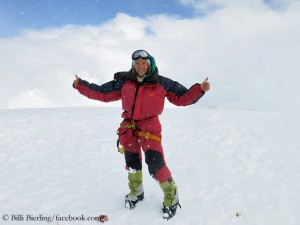 Billi Bierling auf dem Gipfel des Cho Oyu