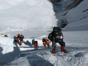 Much traffic on Everest