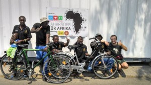 Johannes tries to visit one bike project a year. Here he is in Namibia, where he got the idea to start the project Bikes for Africa in the first place. Copyright: Johannes Wolf