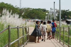 Burmese kids on the border, Thai side
