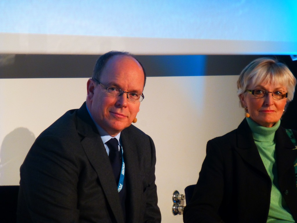 Arctic fan Prince Albert of Monaco and US special rep Fran Ulmer debated the feasibility of Arctic oil