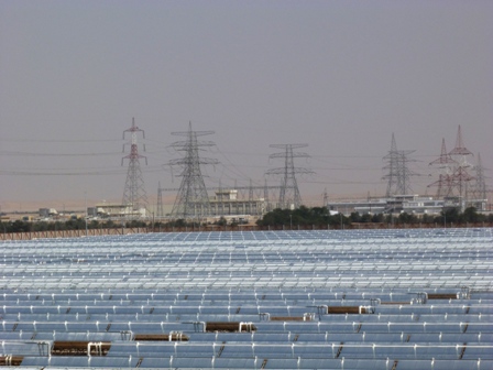 Switching to renewables is more urgent than ever. (Pic: in oil-state Abu Dhabi. I.Quaile)