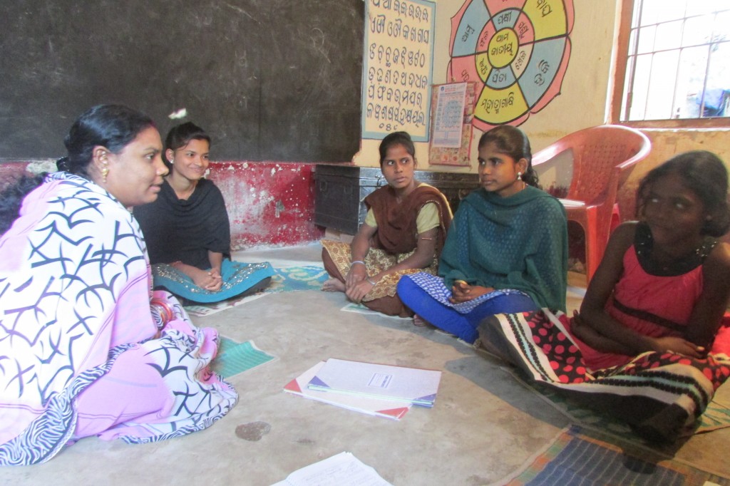 Having the “protection” of information and awareness on HIV and Sexually Transmitted Diseases (STDs) can make a big difference to their already vulnerable lives of teenagers living in slums dotting Bhubaneswar, Odisha. (Credit: Rakhi Ghosh\WFS) 